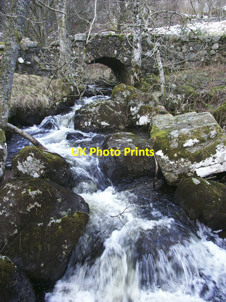 Photo 6"x4" Bridge across Balmenoch Burn, nr Comrie, Perthshire Fordie\/NN7922 c2006