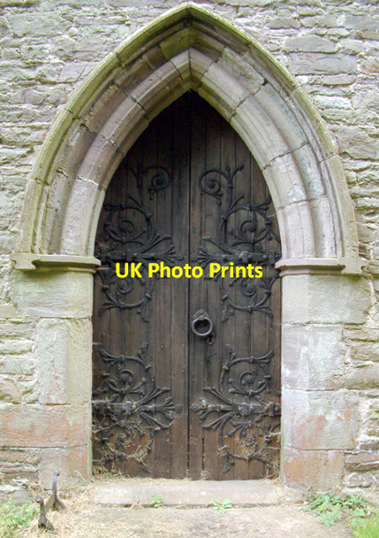 Photo 6"x4" Brecon cathedral Brecon\/Aberhonddu c2002