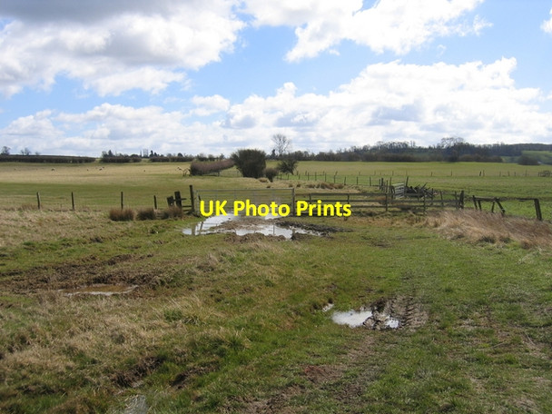 Photo 6"x4" Footpath crossing Marston Doles c2006