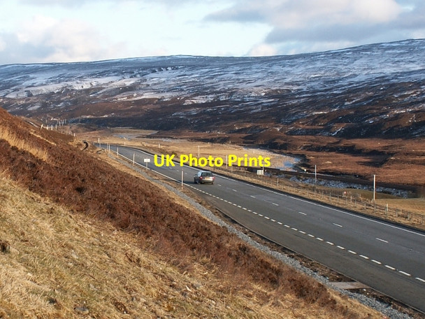 Photo 6"x4" By Dalnaspidal Craig Chaorach c2006