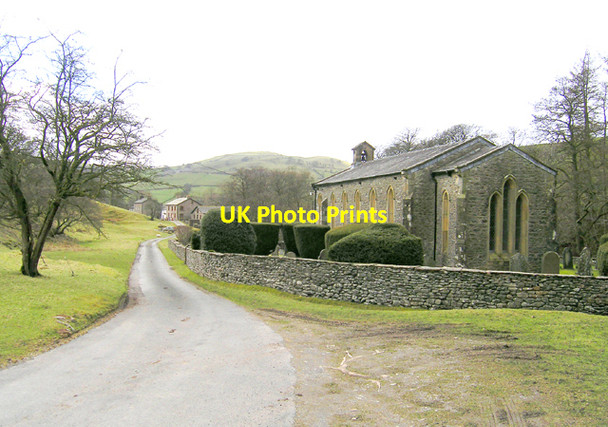 Photo 6"x4" Holy Trinity Church & looking toward Thwaite. Howgill. Howgill\/SD6396 c2006