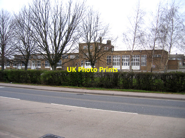 Photo 6"x4" Southfield Junior School, Stanground, Peterborough Stanground c2006