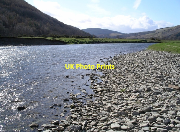Photo 6"x4" River Tweed, near Walkerburn Innerleithen c2006