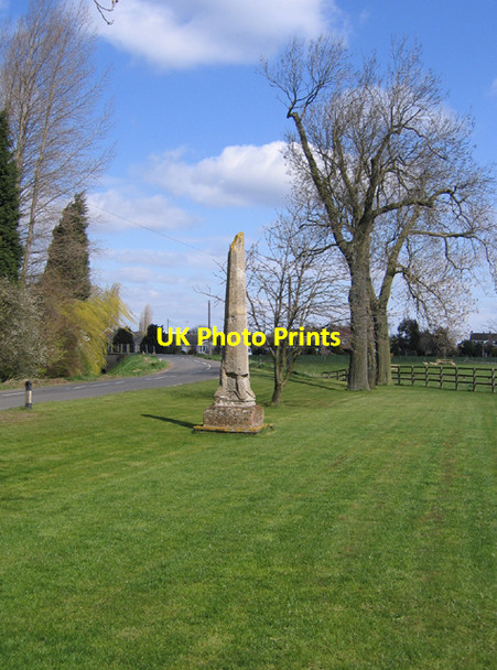 Photo 6"x4" St Vincent's Cross, Thorney, Peterborough Nene Terrace c2006