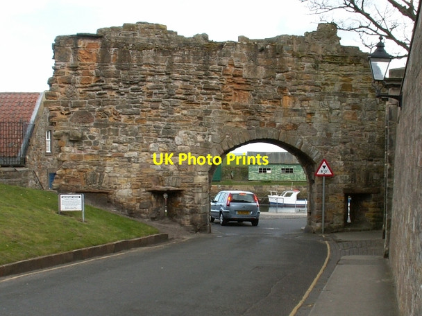 Photo 6"x4" Mill Port, St Andrews St Andrews c2006