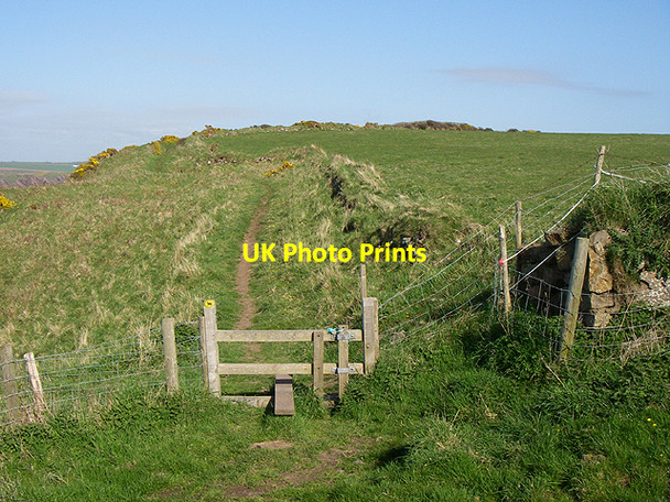 Photo 6"x4" Coast Path Marloes c2006