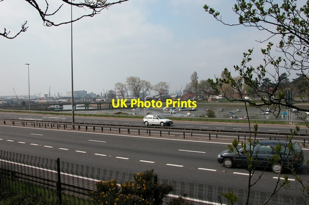 Photo 6"x4" View across the M275 Portsmouth\/SU6501 c2006