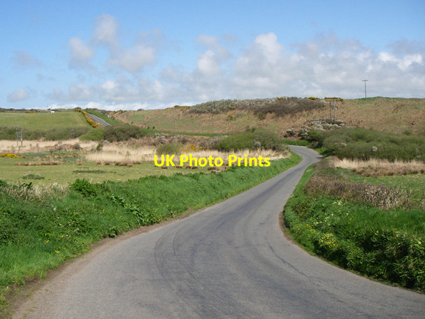 Photo 6"x4" Stretch of Road Marloes c2006