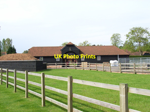Photo 6"x4" Stables, Chobham Park Farm Mimbridge c2006