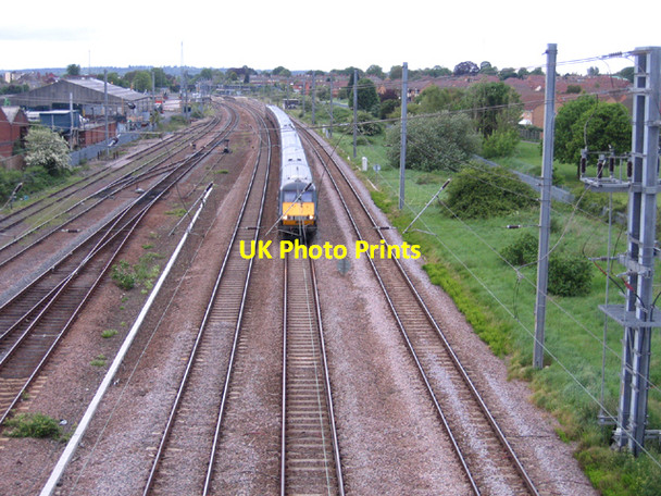 Photo 6"x4" Express train south of Biggleswade station, Beds Biggleswade c2006