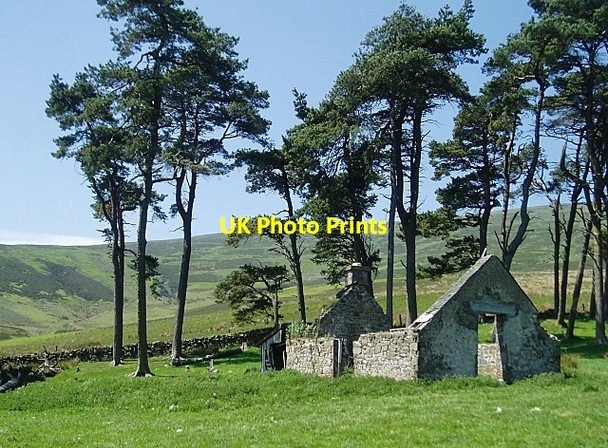 Photo 6"x4" Ruined cottage at Glenshiel Banks Glenshiel Banks c2006