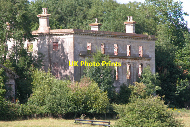 Photo 6"x4" The Ruin of Piercefield House, Chepstow Chepstow\/Cas-Gwent c2005