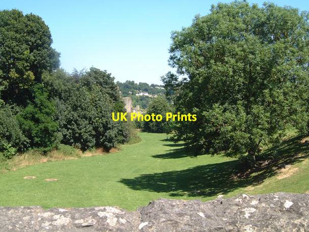 Photo 6"x4" The Dell and Chepstow Castle from Welsh Street Chepstow\/Cas-Gwent c2006