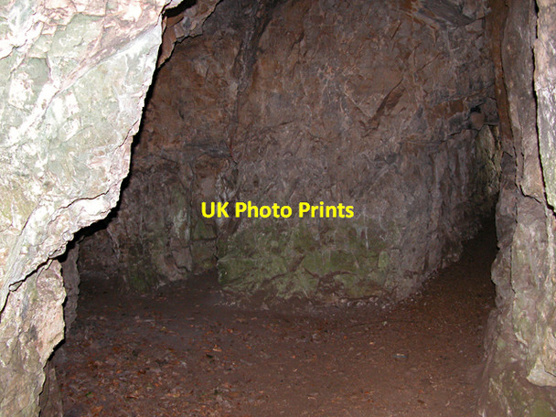 Photo 6"x4" Inside The Giant's Cave on the Wye Valley Walk St Arvans c2005