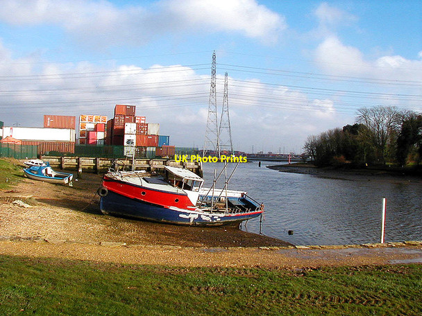 Photo 6"x4" Eling Quay Totton c2002