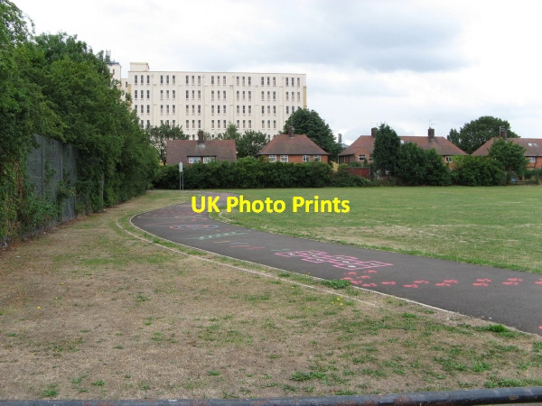 Photo 6"x4" Southwold Primary School Field Nottingham\/SK5641 c2006