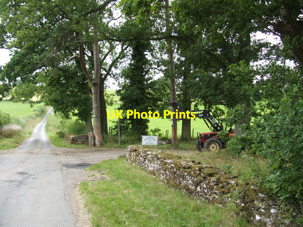 Photo 6"x4" Entrance to Trainlands Farm. Maulds Meaburn c2006