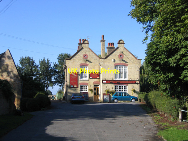 Photo 6"x4" The Three Pickerels, Mepal Bridge, Cambs Mepal c2006