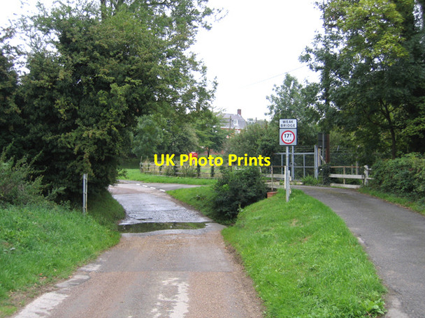 Photo 6"x4" Ford in Aslackby village, Lincs Aslackby c2006