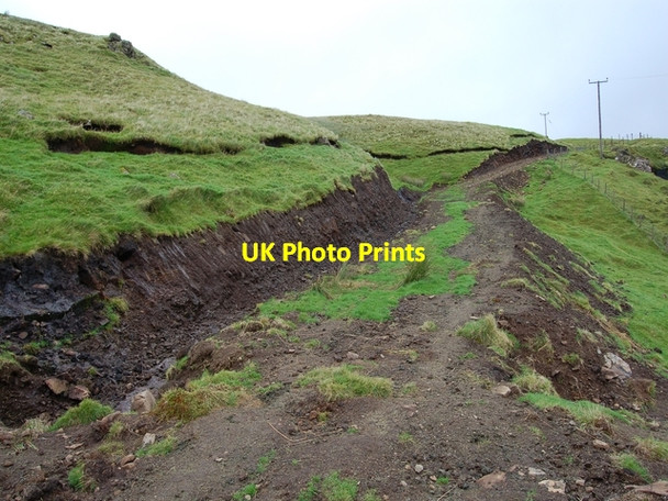 Photo 6"x4" Track to Bealach Mor Mugeary c2006