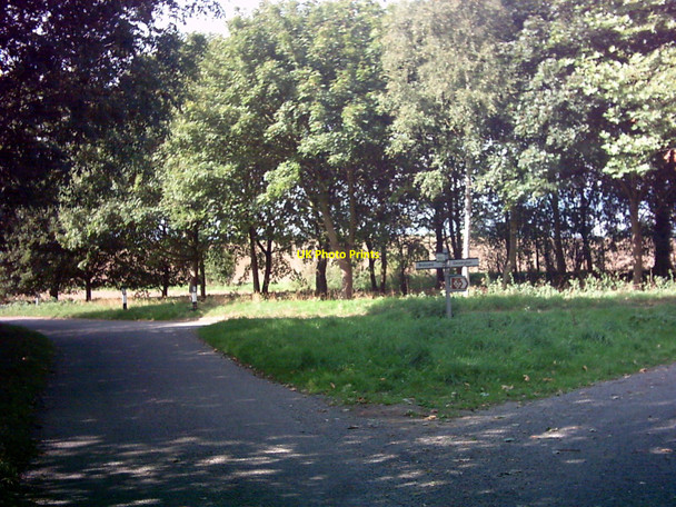 Photo 6"x4" Osierbed Road, Badingham Bruisyard c2006