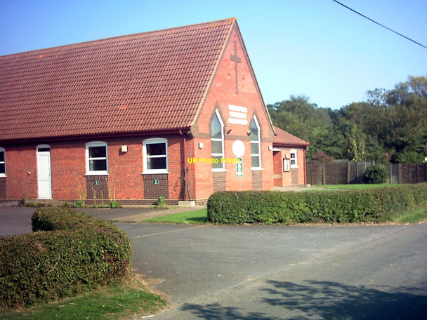 Photo 6"x4" Cransford Christian Fellowship Cransford c2006