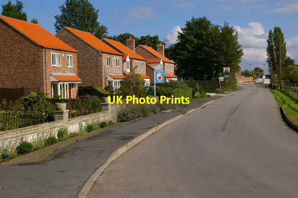 Photo 6"x4" Wressle, Main Road Woodhall\/SE6931 c2006