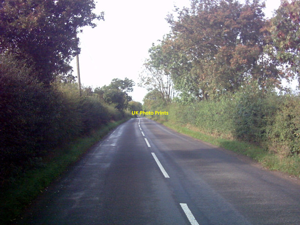 Photo 6"x4" B1117 near Greenvalley Farm Heveningham c2006