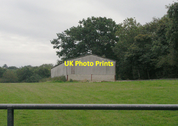 Photo 6"x4" Barn on Pear Tree Farm Winterfold c2006