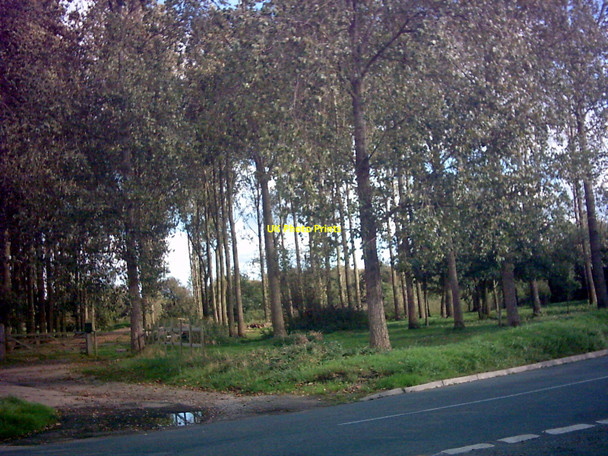 Photo 6"x4" The Willows,Vicarage Road Laxfield c2006