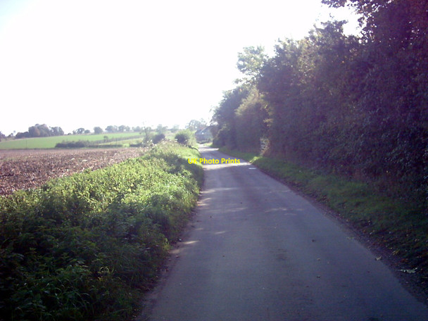 Photo 6"x4" Dennington Road, Laxfield Dennington Hall c2006