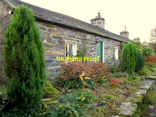 Photo 6"x4" Cottages at Port-na Craig, Pitlochry Pitlochry c2006