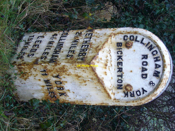 Photo 6"x4" Milepost in Bickerton Bickerton\/SE4550 c2006