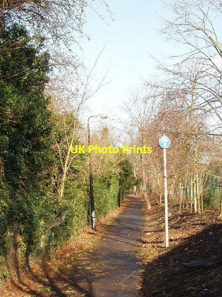 Photo 6"x4" Path and cycleway, West Acton Acton\/TQ2080 c2007