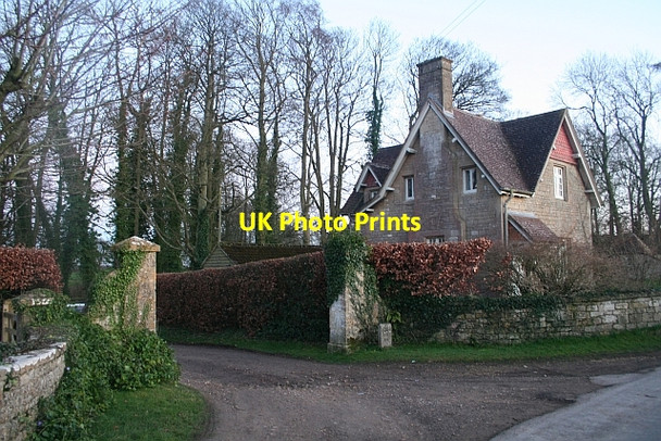Photo 6"x4" Gateway to Edgeworth Manor Edgeworth c2007