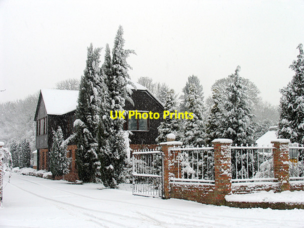 Photo 6"x4" Commercial Premises: Woolhampton Woolhampton c2007