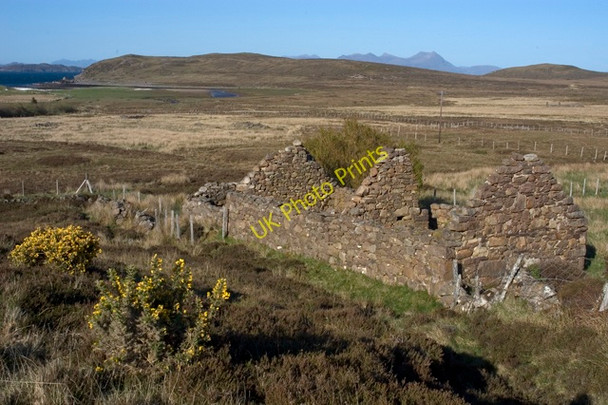 Photo 6"x4" Ruined crofthouse at Opinan Mellon Udrigle c2009