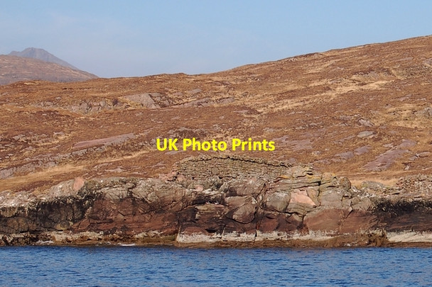 Photo 6"x4" Soay Harbour Mol-chlach c2007