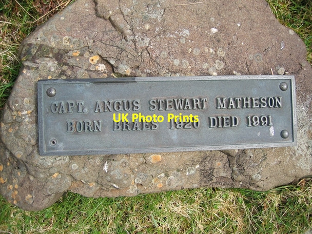 Photo 6"x4" Memorial by the Allt Garbh M\u00c3\u00b2r Sconser c2007