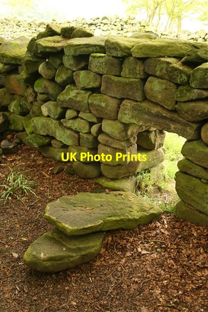 Photo 6"x4" Small gate in stone wall Low Laithe\/SE1963 c2007