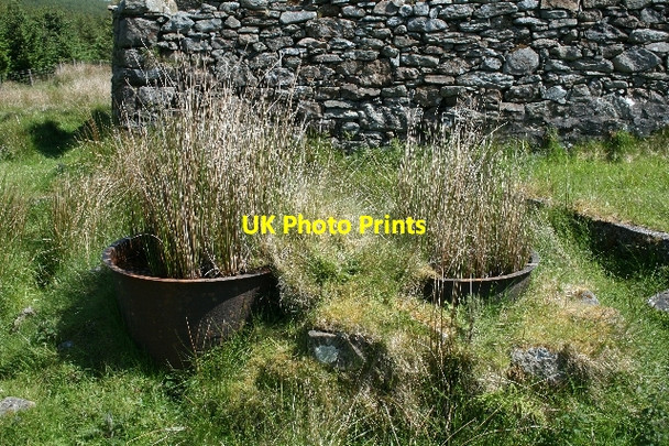 Photo 6"x4" Relics at Gleneadardacrock. Cnoc Moy c2007