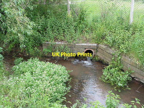 Photo 6"x4" Stream passing under Alton Road Ross-on-Wye c2007