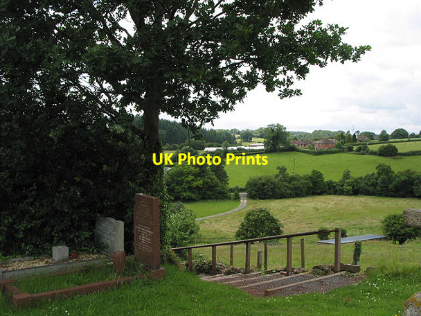 Photo 6"x4" View from the churchyard, Hoarwithy Hoarwithy c2007