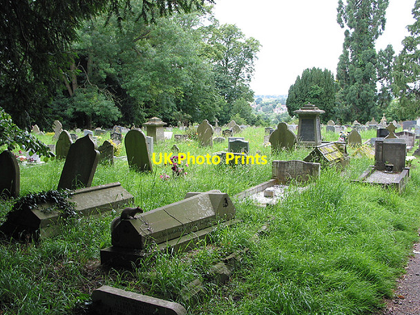 Photo 6"x4" The churchyard, St. Mary's Ross-on-Wye Ross-on-Wye c2007