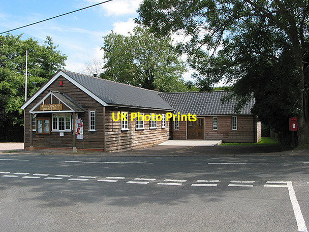 Photo 6"x4" Aston Ingham Village Hall and post box. Aston Ingham c2007
