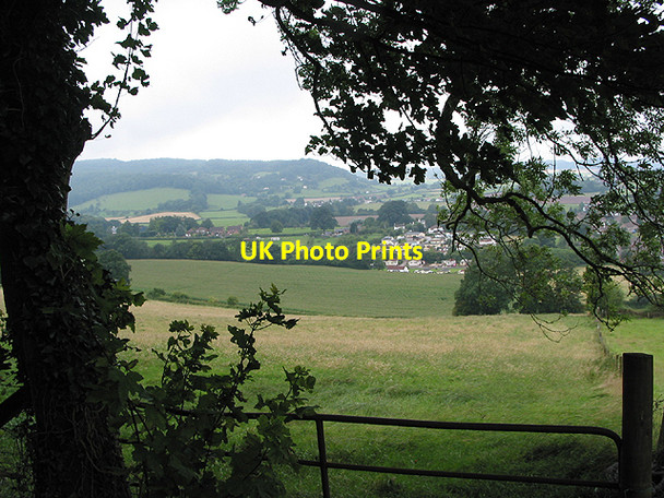 Photo 6"x4" View down to Lea Boxbush\/SO6720 c2007
