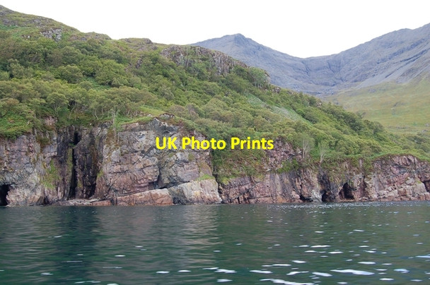 Photo 6"x4" Sea caves on Soay Sound Mol-chlach c2007
