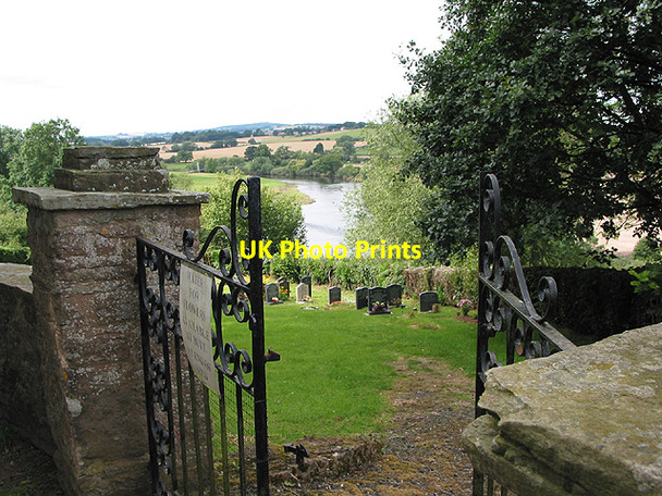 Photo 6"x4" Entrance to the cemetery, Sellack Sellack c2007