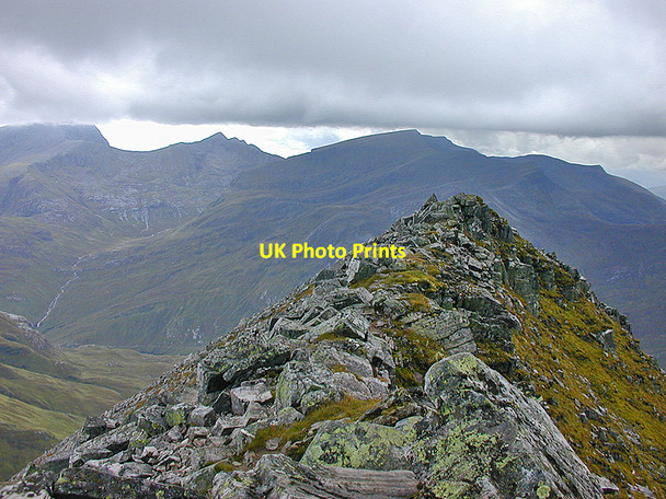 Photo 6"x4" The northern summit of Binnein Mor Binnein M\u00f2r\/NN2166 c2002