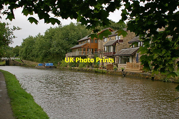 Photo 6"x4" Leeds Liverpool Canal Johnson's Hillock c2007